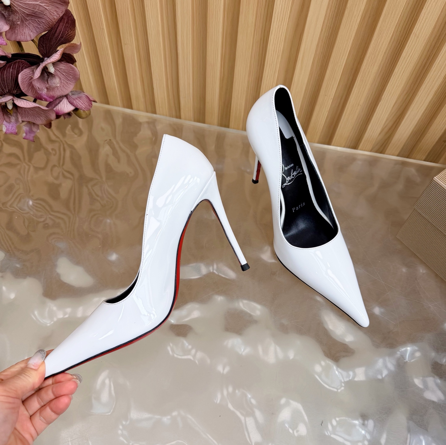 Women's high heels